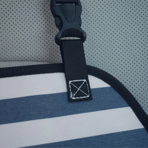 Foldable Car Seat for Dog – Practical and Safe